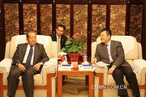 葛总会见老挝副总理照片